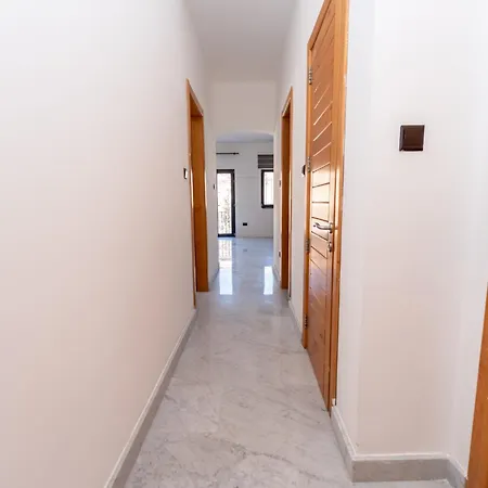 Charming Centre Walk To Rotunda By Hostmt *