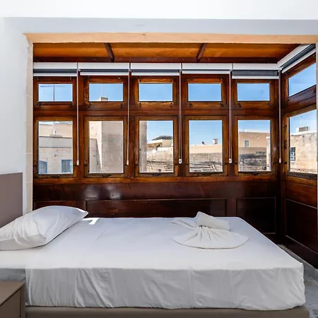 Apartman Charming Centre Walk To Rotunda By Hostmt *