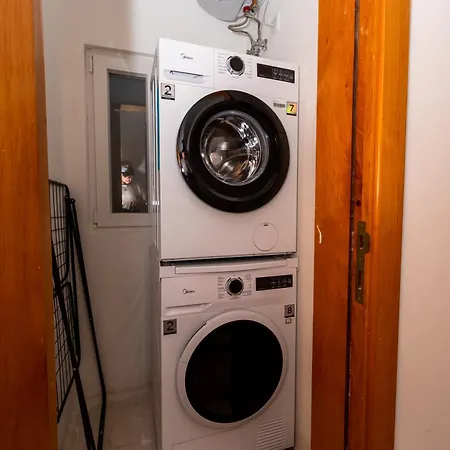 Apartman Charming Centre Walk To Rotunda By Hostmt